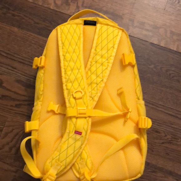 Supreme backpack - Picture 3 of 4